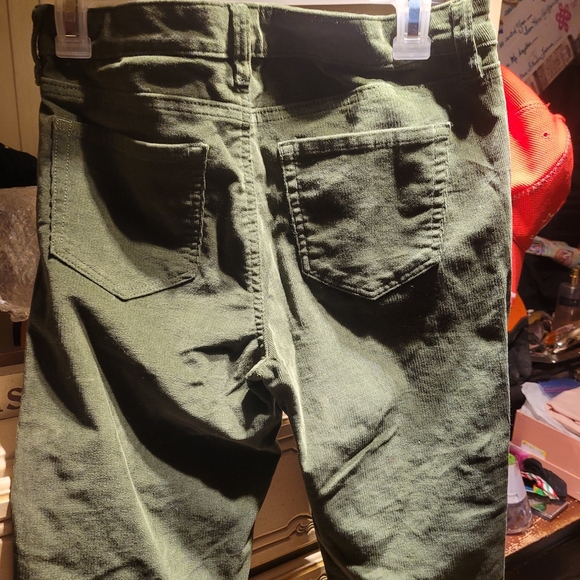 Cords - Picture 1 of 8